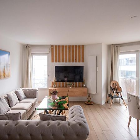 Apartamento Elise De Roche Equipe Balcon Parking Rer B Le Bourget Exterior foto
